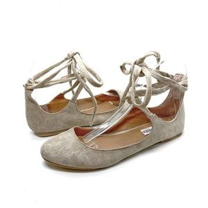 Steve Madden Flats- size 9